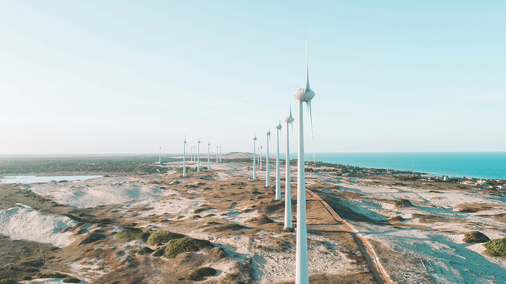 windmill-latin-amercia-energy-cector-electricity-Beberibe-Brasil-pedro-henrique-santos